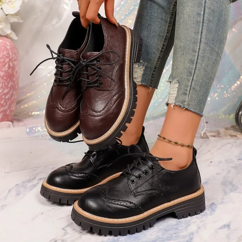 Klassische Plateau-Oxford-Schu – Oxford Lace Up Women Bewertung und Preis